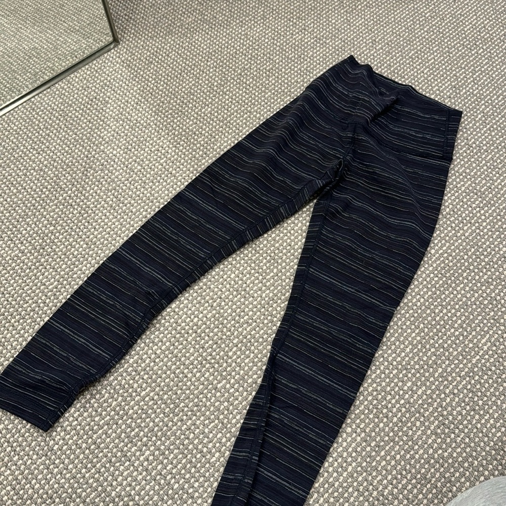 women lululemon leggings